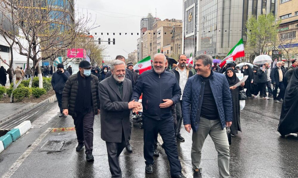 حضور وزیر نیرو در راهپیمایی روز قدس